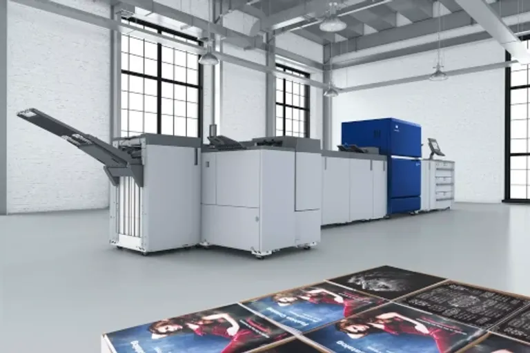 Konica Minolta background